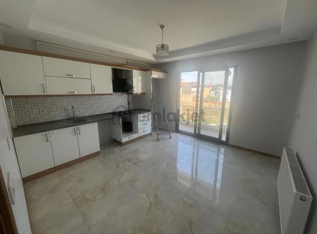 İlçe Jandarma Karakoluna Yakın 3+1 Kiralık Daire İlçe Jandarma Karakoluna Yakın 3+1 Kiralık Daire