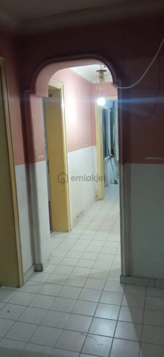 İsa Kavak Gayrimenkul’den Kiralık 2+1 Daire – Meram Pirebi