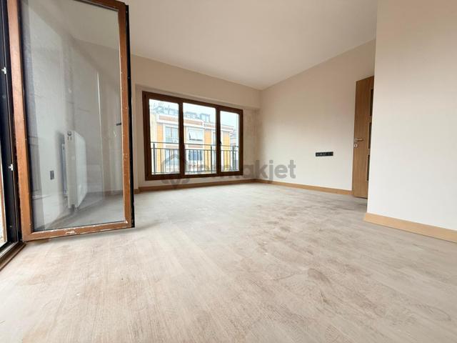 Kağıthane Merkez Mh. Toki Hizmet Sitesi 2+1 Satılık Daire 4