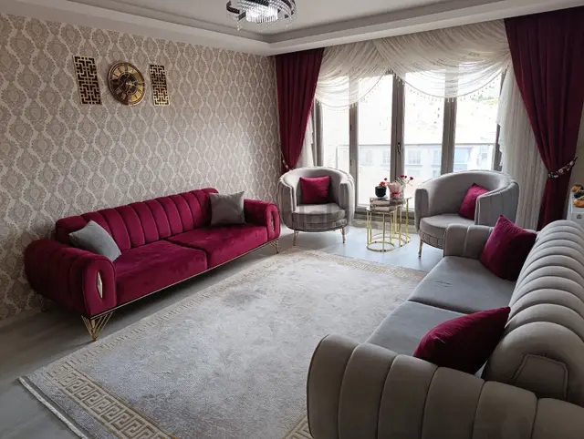 Sahibinden Lüks Sitede 3+1 Kış Bahçeli Güney Cepheli 6.ara Katta Full Yapılı Daire 2