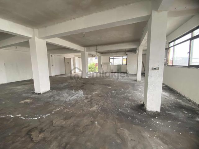 Sanayide 320 M2 2.kat Kiralık İş Yeri 2