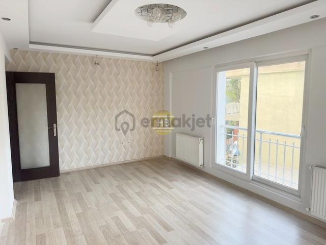 Hb'den 3+1 Kiralık Daire, Oturuma Hazır, İyi Lokasyonda 5