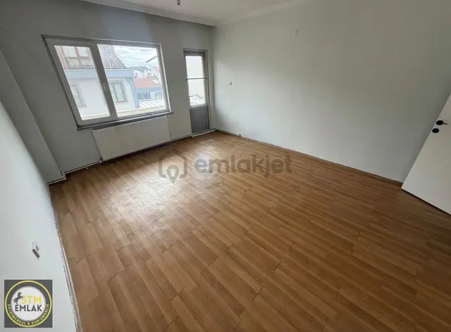 Stm Emlak'tan 600 Evler Mh. Ana Cadde Üzerinde Kiralık 2+1 Daire 5