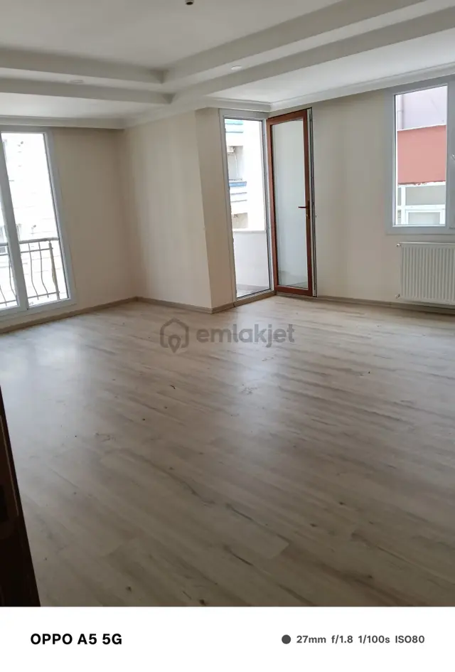 Şirinevler Mh 10 Sokakta 3+1 4 Kat Kiralık Daire Yeni Bina 2