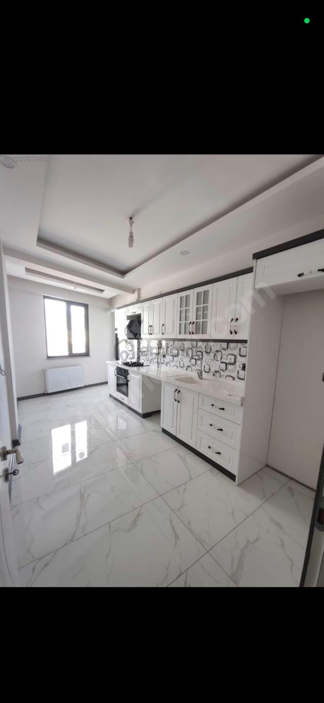Edremit Kadıköy'de 3+1 Ebeveyn Banyolu Lüks Daire | 130 M2 4