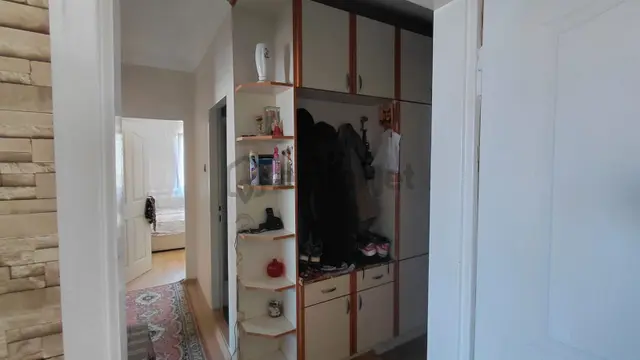 Buca Evka 1 Acil Satılık Konum Yerde Daire 2