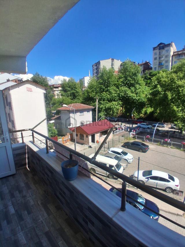Adalet Gold Group Emlak'tan Bengiler Mahallesi'nde Merkezin Göbeğinde Kiralık 2+1 Daire 4