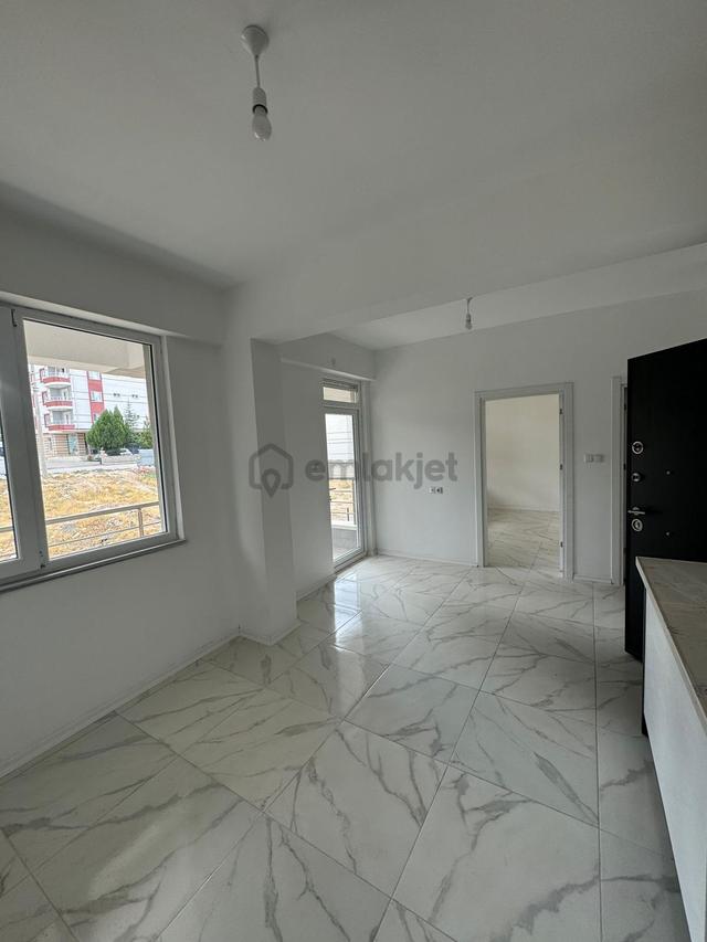 Osmangazi Mah. 1+1 60m2 Yüksek Kira Getirili Sıfır Satılık Fırsat Apart.. 4