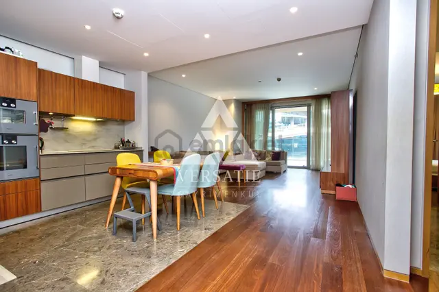 Zorlu Center'da Satılık 179 M2 Balkonlu 2+1 Fırsat Daire 4