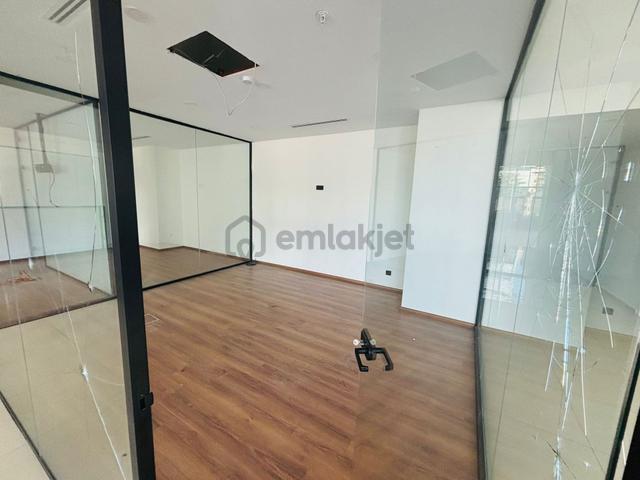 *platform Merter'de Kiralık 300 M² Ofis* 5