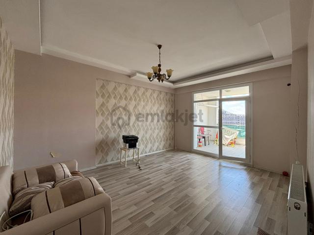 Atlı Life Gayrimenkulden Fabrika Mahallesinde 4+1 Fırsat Daire 4
