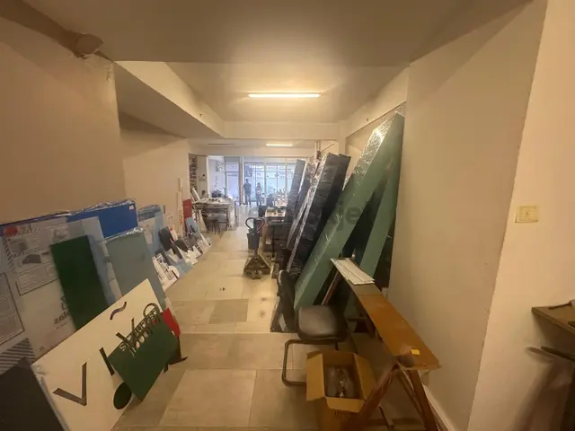 4. Levent Metro Yakını Satılık 270m² Fırsat Dükkan 5