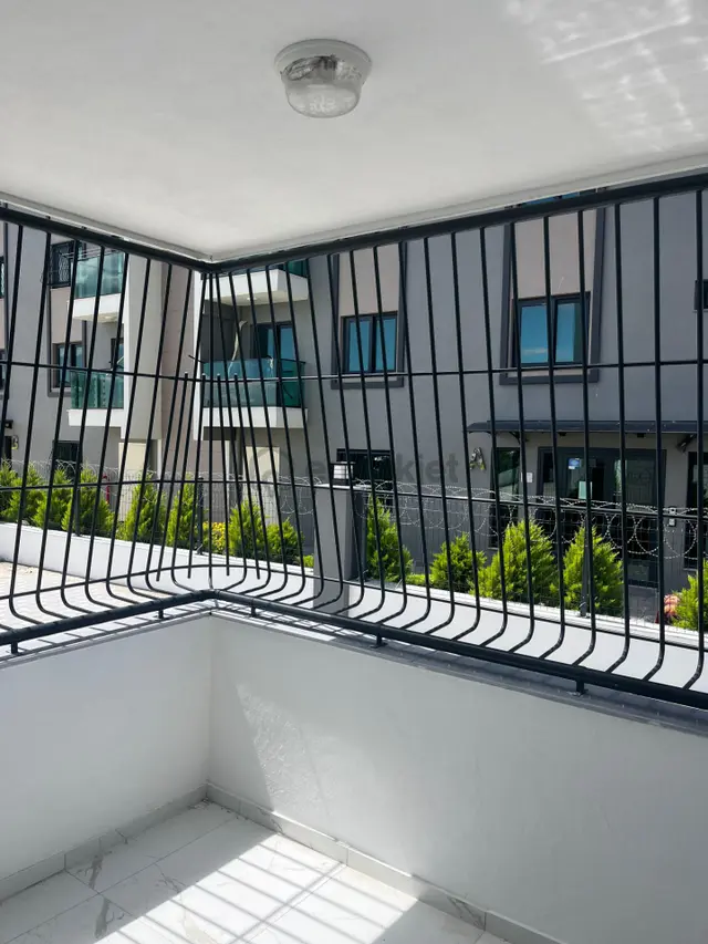 Adana Sarıçamda Sarıçam Belediyesi Arka Tarafında Okullara Yakın Konumda Fırsat 2+1 Kiralık Daire 2