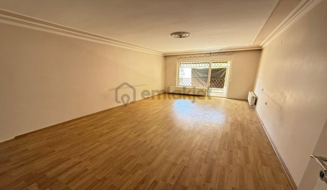 Yayla Vadi Karşısı 3+1 Orta Kat Geniş Daire Kök Tapu Yayla Vadi Karşısı 3+1 Orta Kat Geniş Daire Kök Tapu