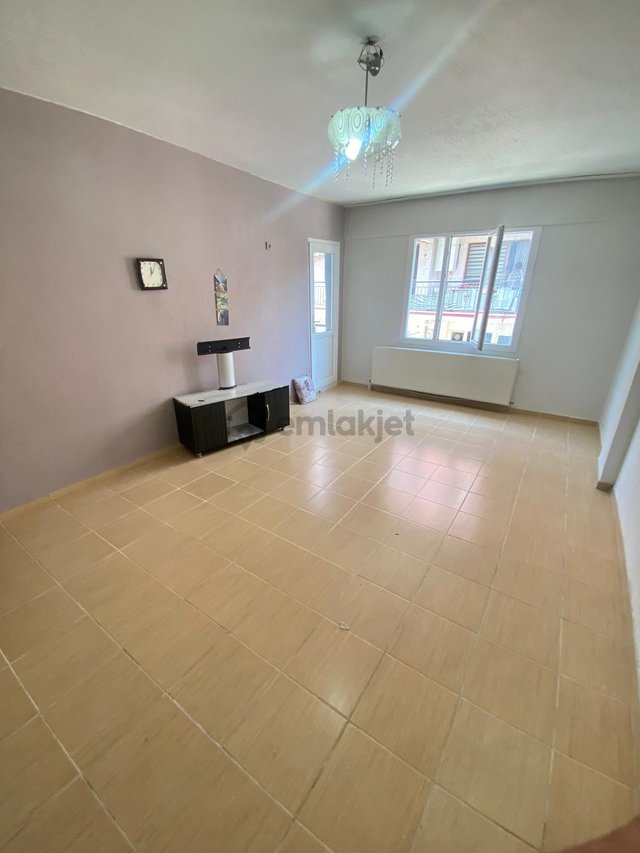 Buca Fırat Mah.de 2+1 90m2 Dgazlı Ayrı Mutfak Arakat Kiralık Daire Buca Fırat Mah.de 2+1 90m2 Dgazlı Ayrı Mutfak Arakat Kiralık Daire