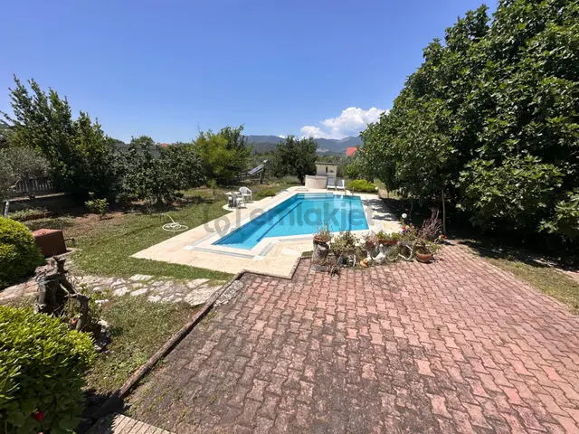 Stop’tan Fethiye Üzümlü’de 1.449 M² Arsa İçinde Müstakil Havuzlu Villa 2