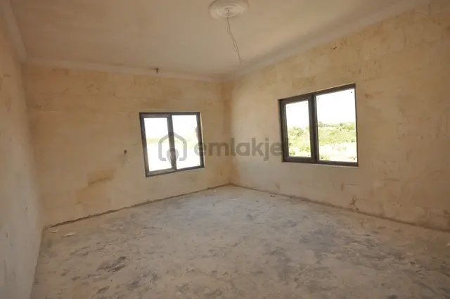 Cb Acar'dan Karaköprü Gölpınarda Site İçinde Satılık Lüks Villa 3
