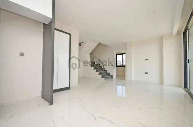 Alanya / Avsallar’da Satılık Muhteşem 4+1 Lüks Penthouse 3