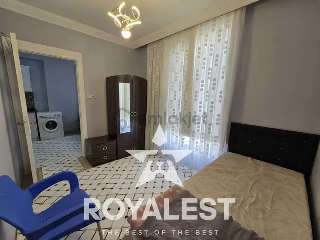 Royalestten Memur Binasında Kiracılı Diş Fakültesi Karşısı Nezih 2