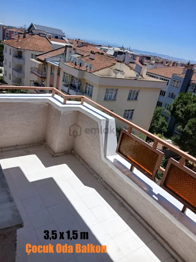 Balıkesir Bahçeli Evlerde 3+1 Ve 150m2 Kiralık Daire 5