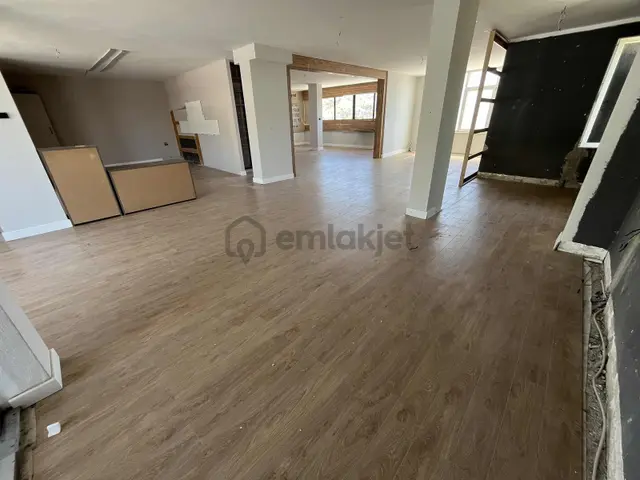 Ortakentte Yalıkavak Yolunda Kiralık 80 M2 Dükkan 4