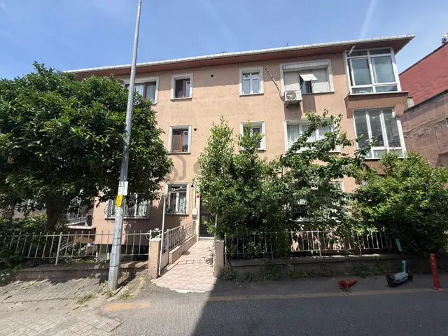 Yankıdan Üsküdar Ayazmada Sahile Paralel 3+1 Kiralık 110m2 Daire 2