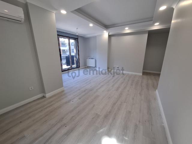 Bahçelievler'in Nezih Bölgesinde Yeni Binada 3+1 Satılık Daire 2
