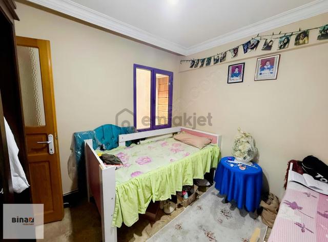 Karabağlar Kazım Karabekir'de Geniş Ve Ferah 3+1 Aile Dairesi 5