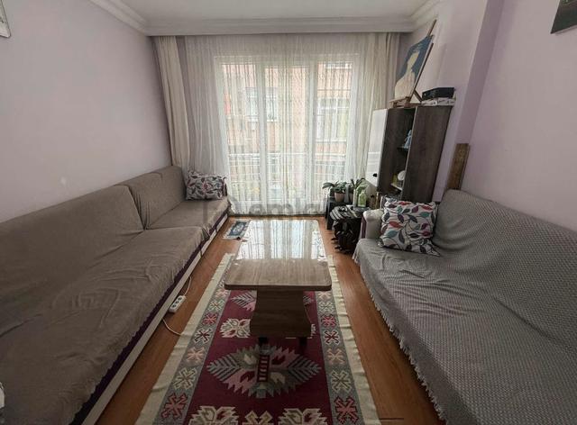 4 Levent Çeliktepe De Satılık 2+1 Arakat Genç Bina Metroya 8 Dk 5