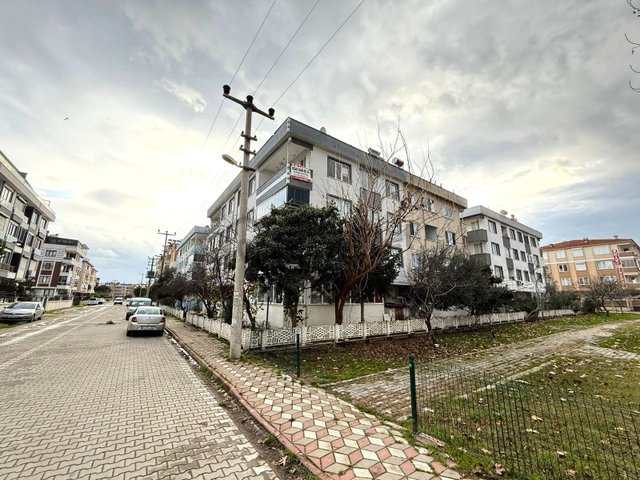 🔵blue Life Egen'den Gerçek İlan-ayrı Mutfaklı Ön Cephe Balkonu Havuz Manzaralı 3+1 Fırsat Daire 🔵blue Life Egen'den Gerçek İlan-ayrı Mutfaklı Ön Cephe Balkonu Havuz Manzaralı 3+1 Fırsat Daire