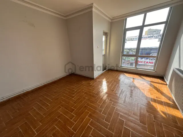 İks Emlaktan Kasımpaşa Caddesinde Kiralık Büro İks Emlaktan Kasımpaşa Caddesinde Kiralık Büro