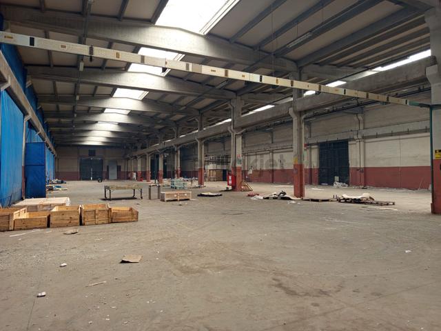 Organize Sanayi Bölgesinde 5000m2 Toplam, 3000m2 Kapalı Kiralık Fabrika !!! 4