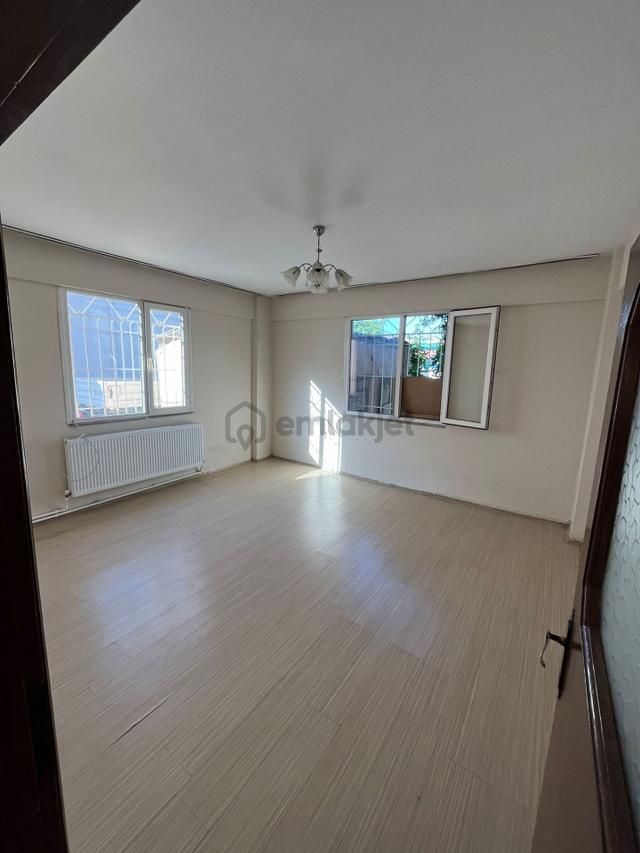 🏢 Panayır Mahallesinde Yatırımlık 3 Katlı Satılık Bina! 5