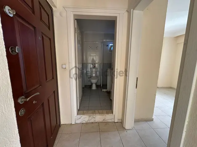 Özdere Çukuraltı Mahallesi Merkezde Satılık 2+1 Ara Kat Daire 4