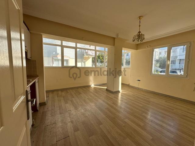 Özdere Çukuraltı Mahallesi Merkezde Satılık 2+1 Ara Kat Daire 5