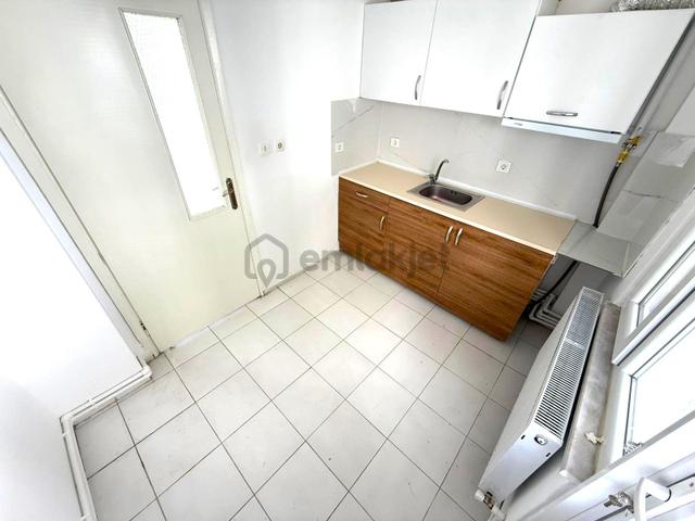 Melodi'den Sarıkız'da Denize Yakın Arakat Doğalgazlı Kiralık 2+1 Ev 1
