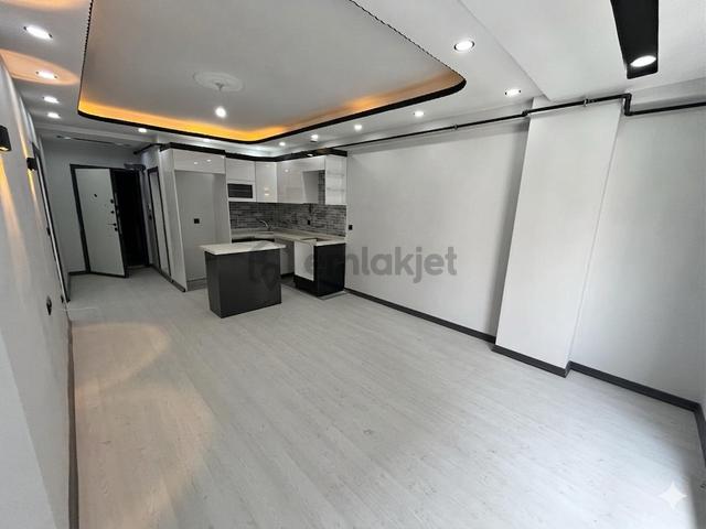 Mollateam'den Kapaklı Hastane Sokağında Lüx 1+1 Satılık Daire 3