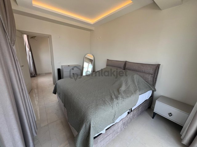 Acil Fırsat Konak İzmirpark Avm Yakını 1+1 45m2 Full Eşyalı Asansörlü Arakat Daire Acil Fırsat Konak İzmirpark Avm Yakını 1+1 45m2 Full Eşyalı Asansörlü Arakat Daire
