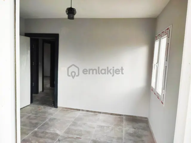 Kar Emlaktan Yenikonacık Efes Sitesi Altında 3+1 Satılık Dubleks Villa 4