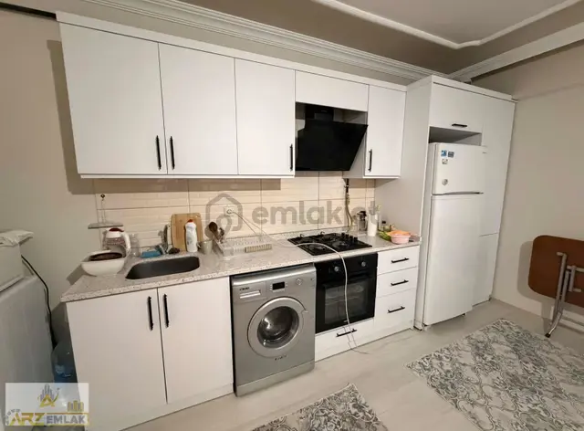 Arz Emlak'tan Yeni Hastane Yanında Kiralık 1+1 Ful Eşyalı Daire 5