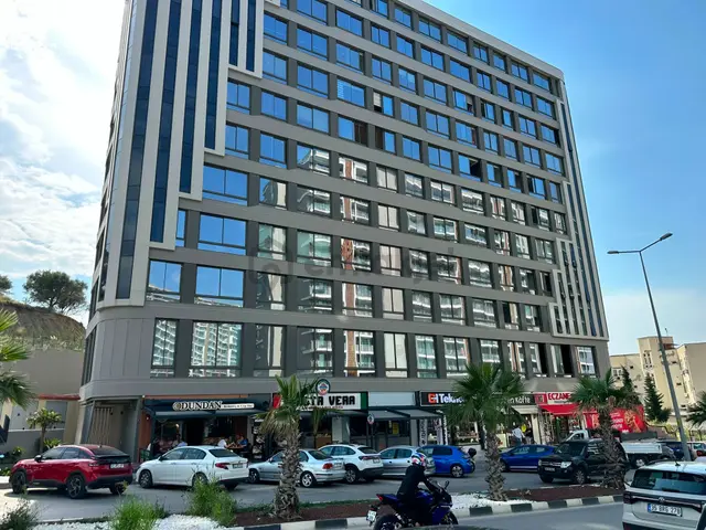 Zeki Emlak'tan Uncubozköy Mahallesinde Noran Officium'da Kiralık 2+0 Ofis 2