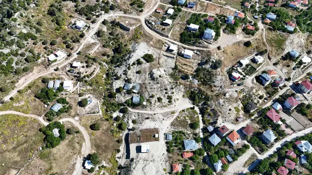 Kumluca Güzören Karagöl'de Deniz Manzaralı 535 M² İmarlı Arsa 2