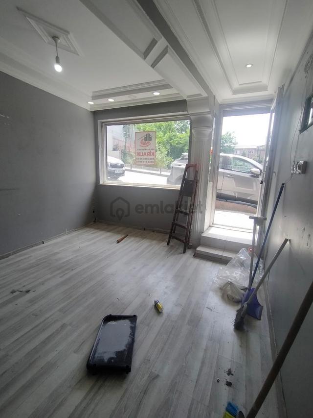 Reşadiye Cadde Üzerinde Dükkan 3