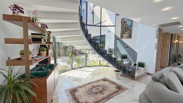 1162 M² Arsa | 550 M² 7+2 Loft Mimari | Isıtmalı Havuzlu Villa 5