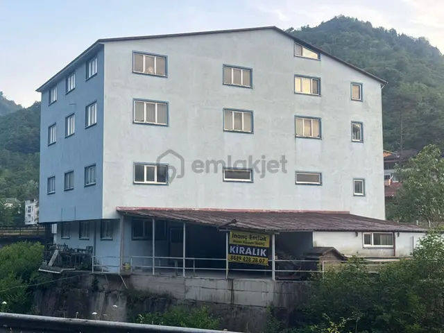 İnanç Emlaktan Giresun Sayca Köyü Manar Mevkiinde 1200 M2 Kiralık İmalathane 2