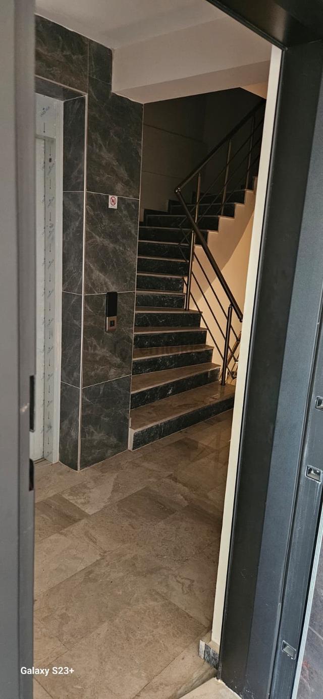 Tire Adliyesi Yanında Satılık Komple Ofis Binası – Yüksek Yatırım Değeri 3