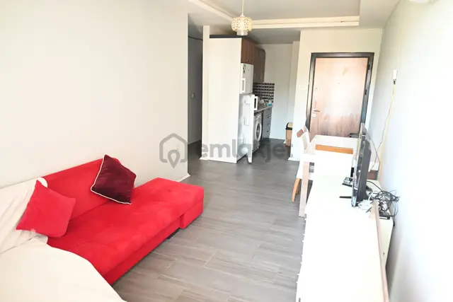 Üstünkent'ten Çiftlikköy'de Üniversite Yanı Eşyalı Kiralık 2+1