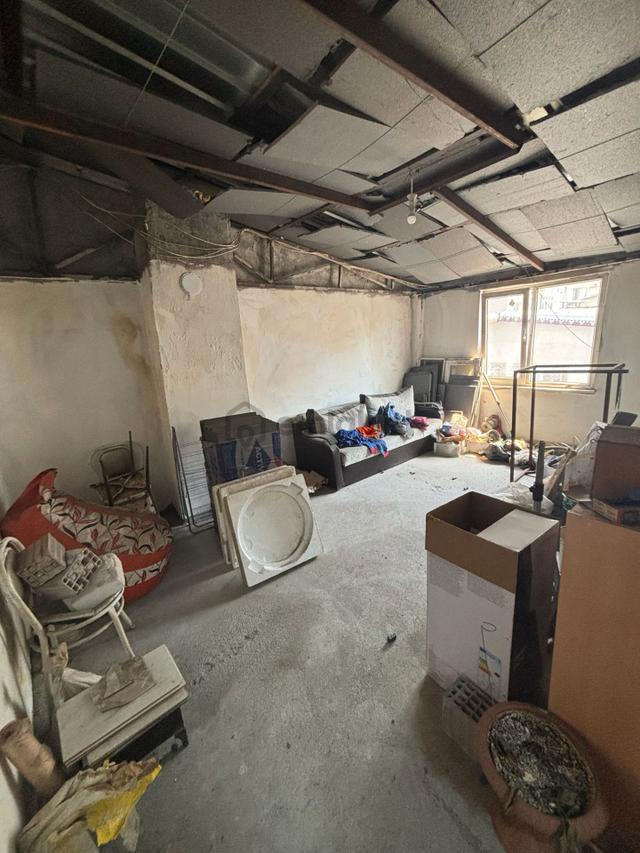 Teferrüç'te Yüksek Kira Getirili Satılık 6 Katlı Apartman! 4