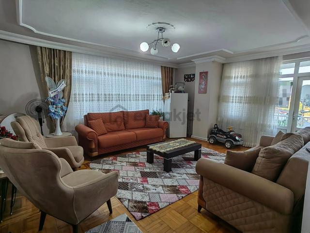Akçay Emlak'tan Akşehir Stadyum Yanında Asansörlü Doğalgazlı Satılık 3+1 Daire 3
