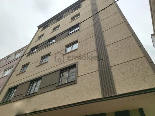 Gökay Emlaktan Çobançeşmede Çift Cephe 2+1 Daire Gökay Emlaktan Çobançeşmede Çift Cephe 2+1 Daire
